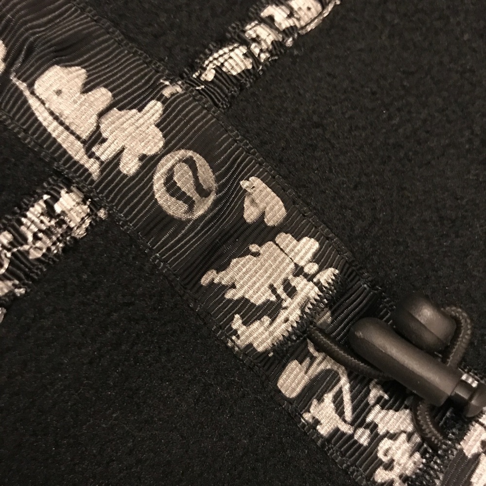Lululemon Long Infinity Jacket! - Picture 5 of 6